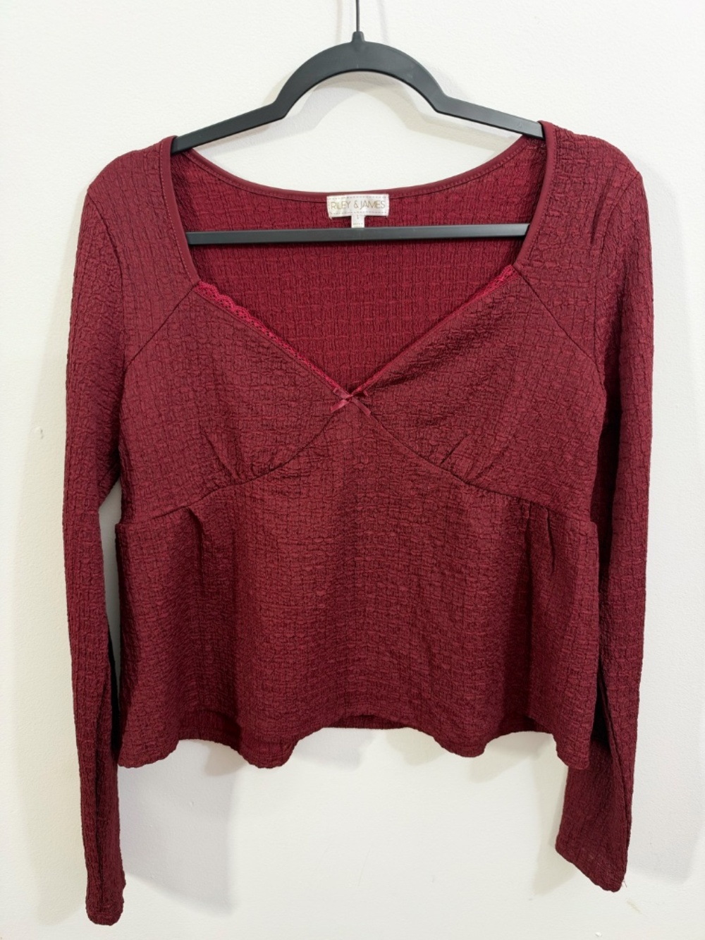 Riley & James Burgundy Textured Long Sleeve Babydoll Top